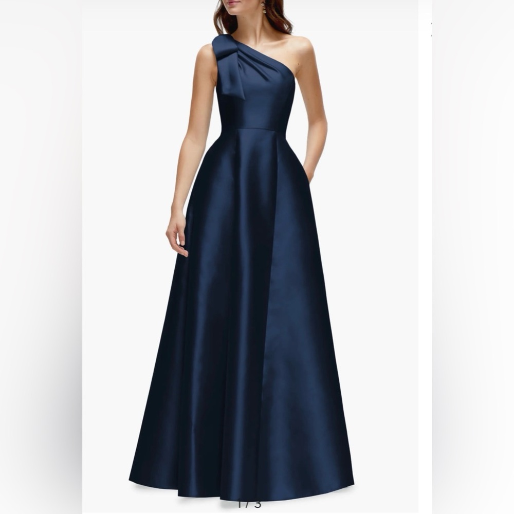 NEW Alfred Sung D875 One Shoulder A Line Gown with Bow, Size 14